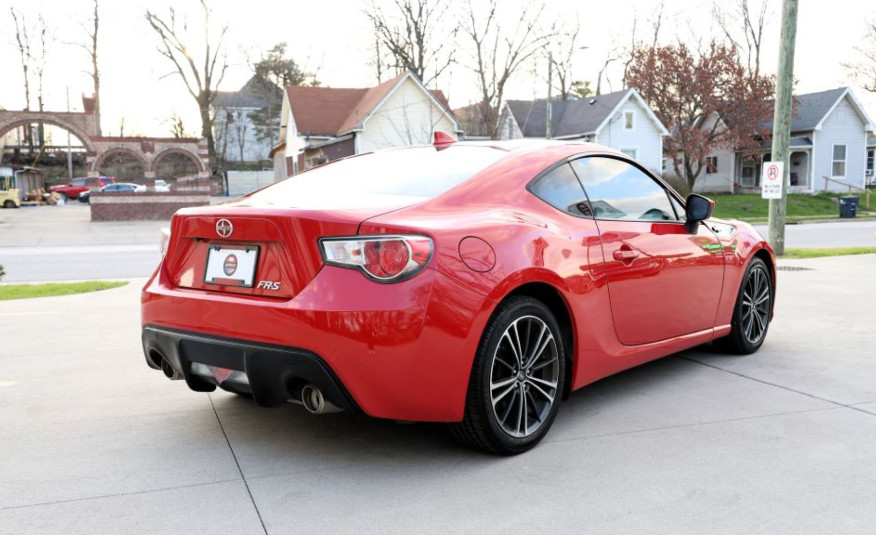 2016 SCION FR-S