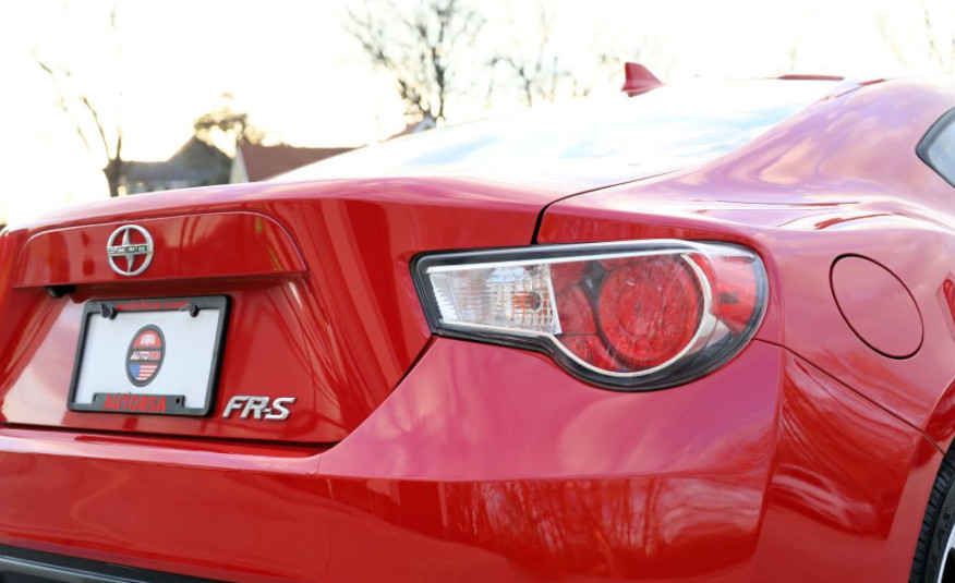 2016 SCION FR-S
