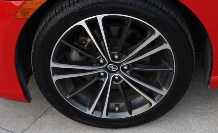 2016 SCION FR-S